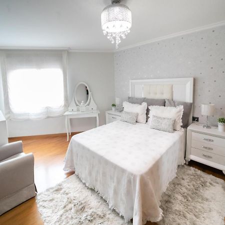 Galihost - Precioso Apartamento Con Parking En Vilagarcia 빌라가르시아 데 아로우사 외부 사진